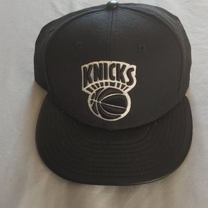 New Era NY Knicks snap back